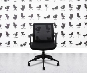 refurbished orangebox wd lwa meeting chair all black