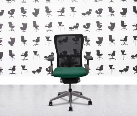 refurbished haworth zody desk chair full spec painted frame 4d arms taboo