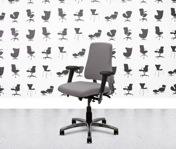 refurbished bma axia 2.2 polished aluminum medium back office chair blizzard seat