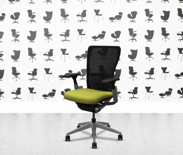 refurbished haworth zody desk chair full spec painted frame 4d arms apple