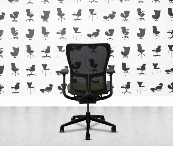 refurbished haworth zody desk chair black frame fixed arms sombrero