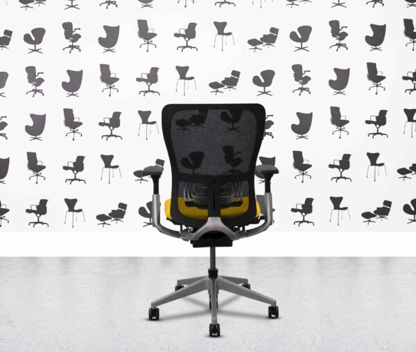 refurbished haworth zody desk chair full spec painted frame 4d arms solano