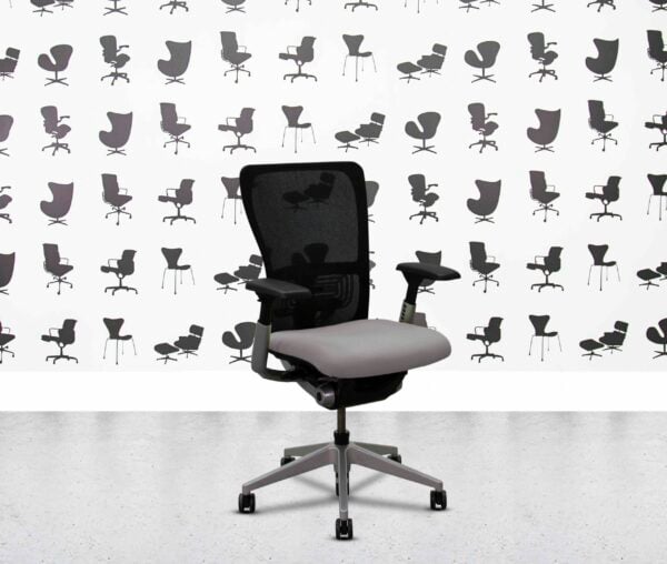 refurbished haworth zody desk chair full spec painted frame 4d arms blizzard