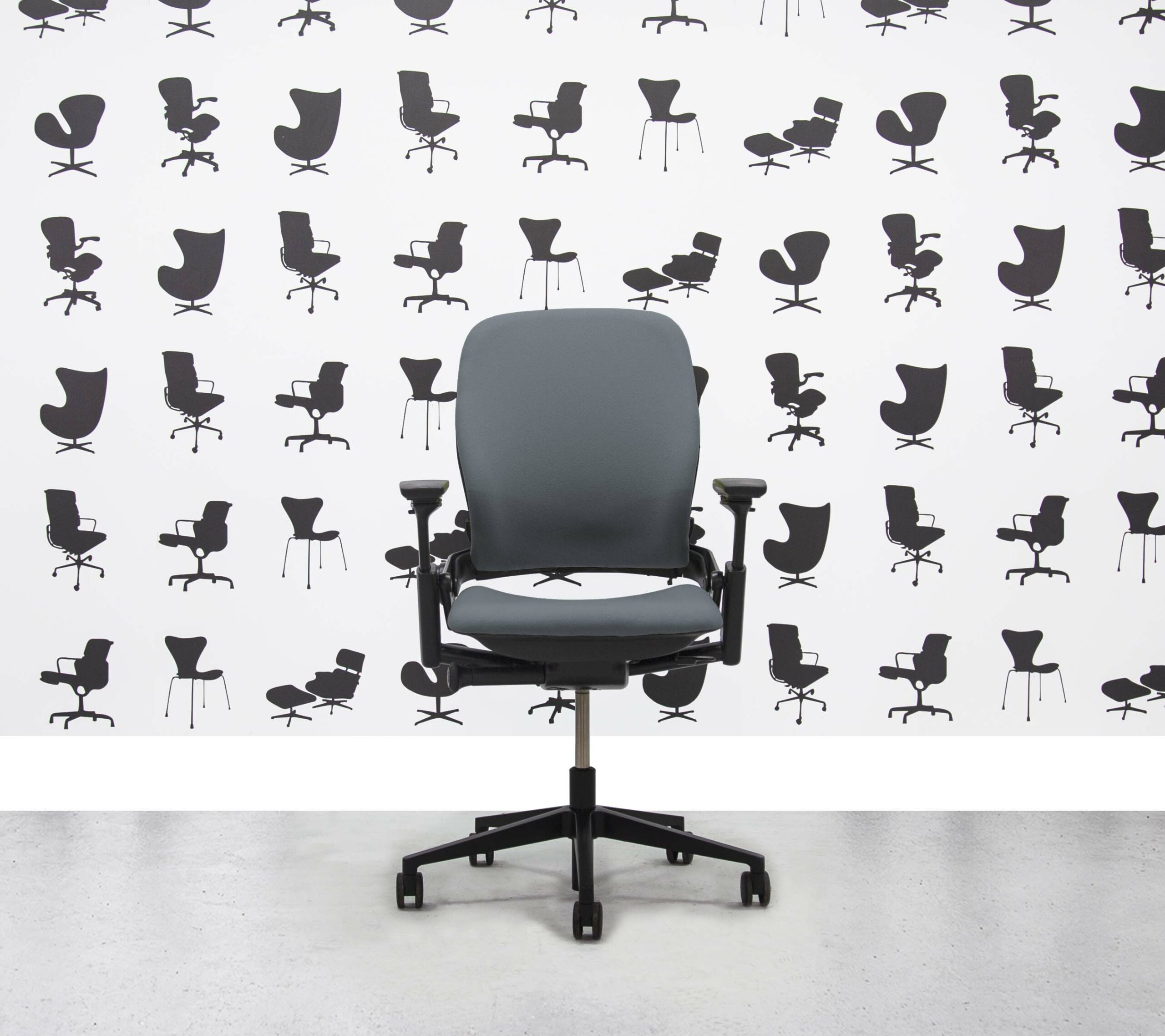 refurbished steelcase leap v2 chair full spec black frame multi colour refurbished steelcase leap v2 chair full spec black frame multi colour