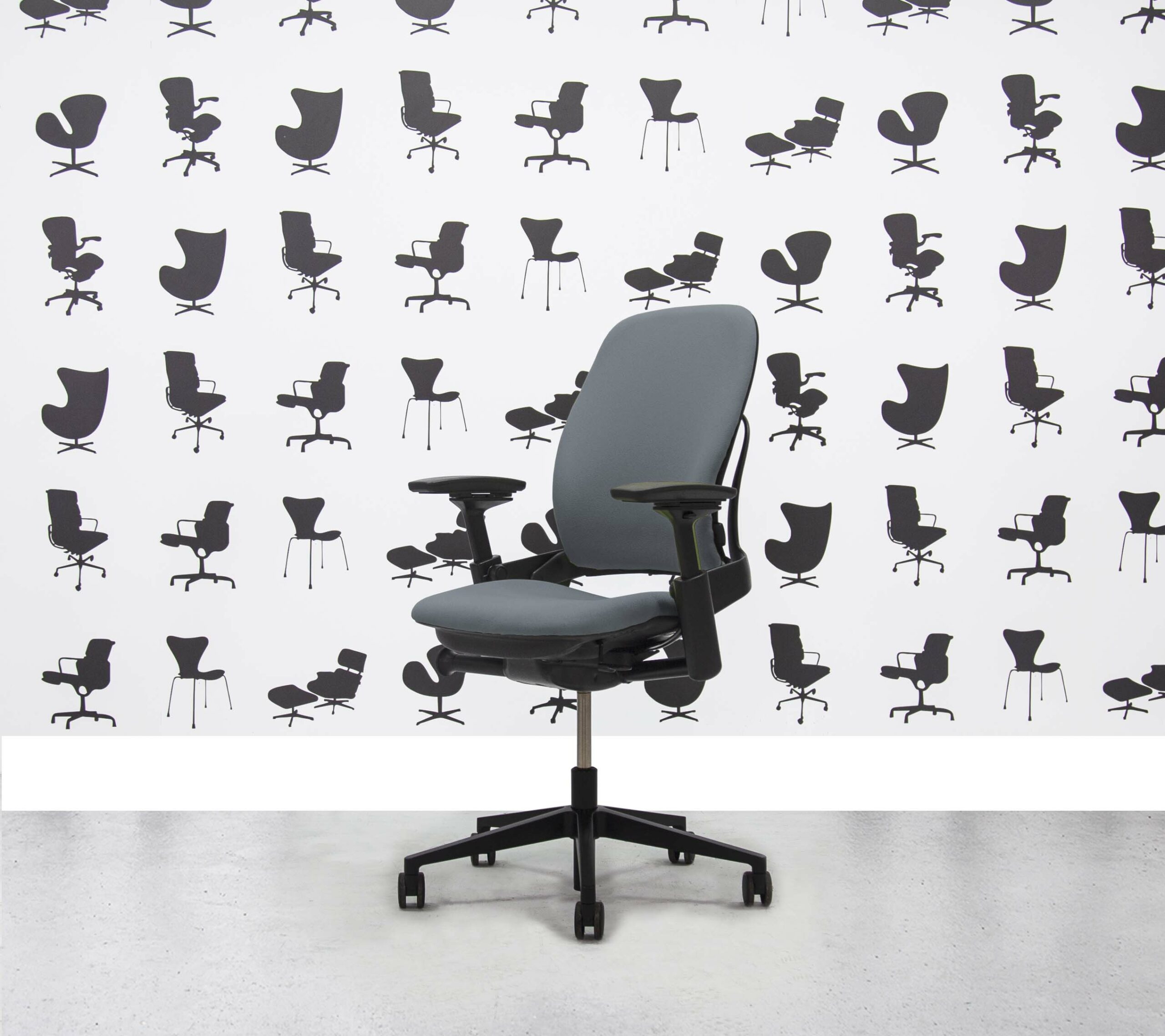 refurbished steelcase leap v2 chair full spec black frame multi colour refurbished steelcase leap v2 chair full spec black frame multi colour