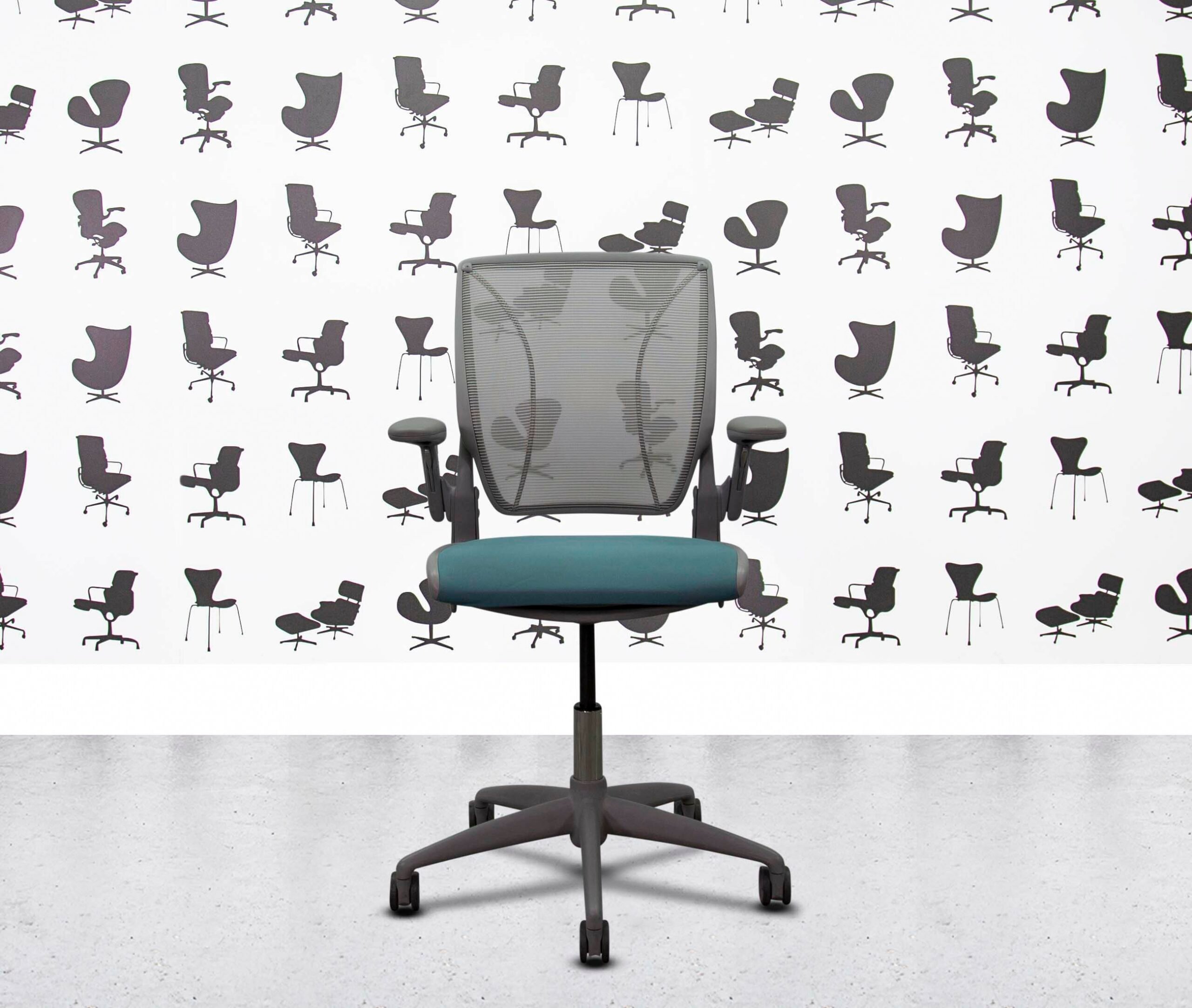 Refurbished Humanscale Diffrient World - Grey Frame - Turquoise Seat