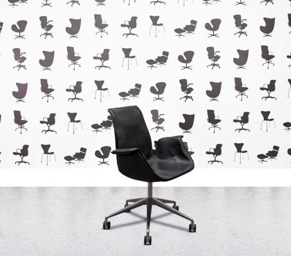 Refurbished Walter Knoll FK Low Chair - Black Leather