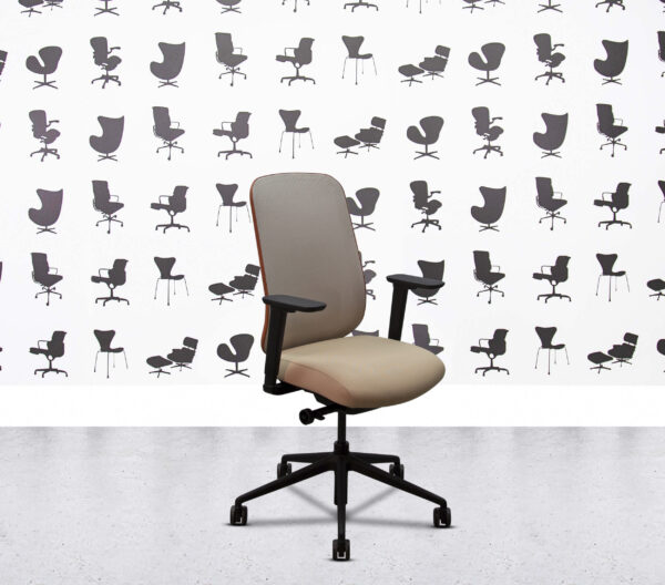 Refurbished Boss Design - Sia Task Chair - Black Frame and Base - Rose Beige Seat and Mesh3