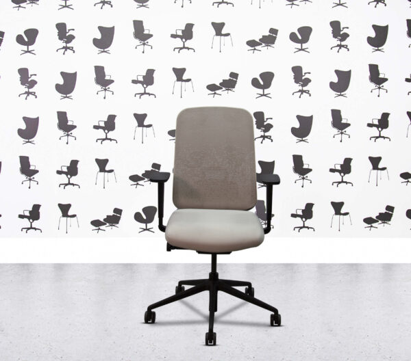 Refurbished Boss Design - Sia Task Chair - Black Frame - Beige Fizz Mesh - Beige Seat1