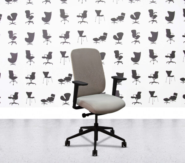 Refurbished Boss Design - Sia Task Chair - Black Frame - Beige Fizz Mesh - Beige Seat3