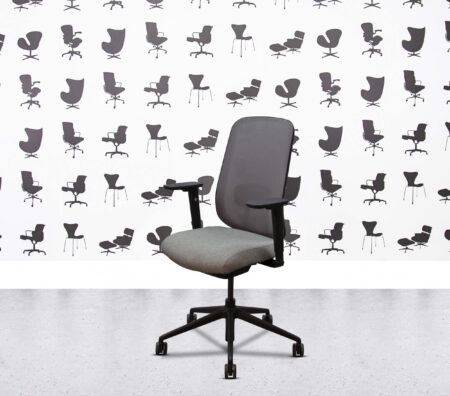 Refurbished Boss Design - Sia Task Chair - Black Frame and Base - Grey Seat2