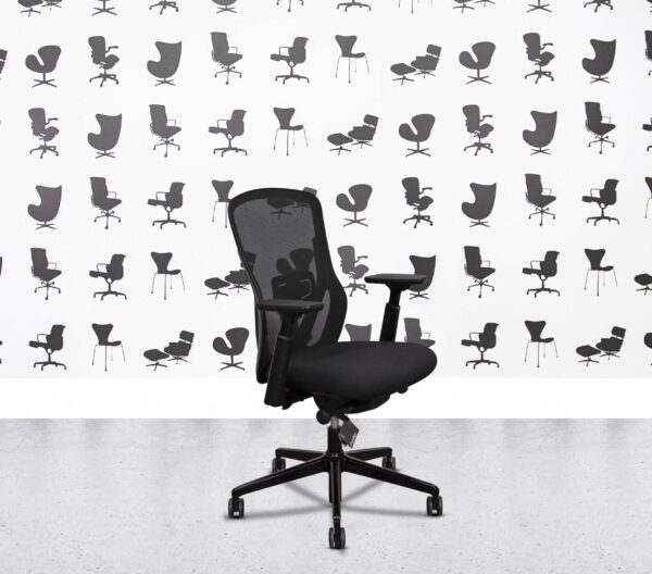 Refurbished Senator Ousby Task Chair - All Black