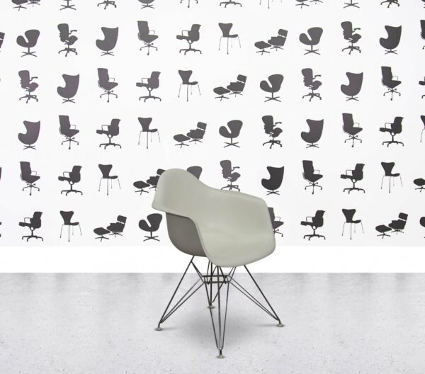 Refurbished Vitra Charles Eames DAR Chair - White