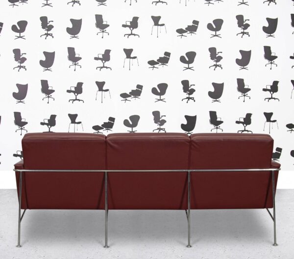 Refurbished Fritz Hansen 3300 and 3303 Armchair and Sofa Set - Berry Red Leather