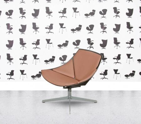 Refurbished Fritz Hansen Space Lounge by Jehs+Laub - Silver Shell - Multi Colour in Leather - Seville Pink