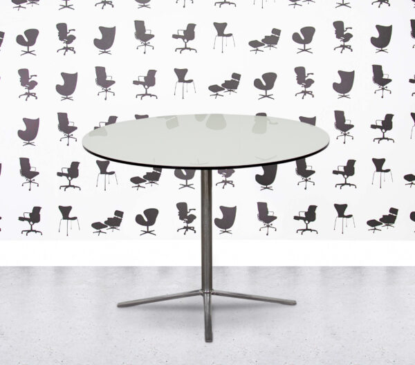 Refurbished B&B Italia Cosmos Round Table - White Laminate