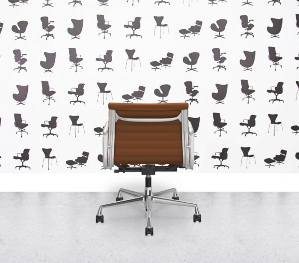 Refurbished Vitra EA117 - PolAluFrame - Cognac