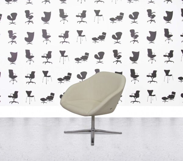 Refurbished Walter Knoll Turtle Lounge Chair - Ivory Leather