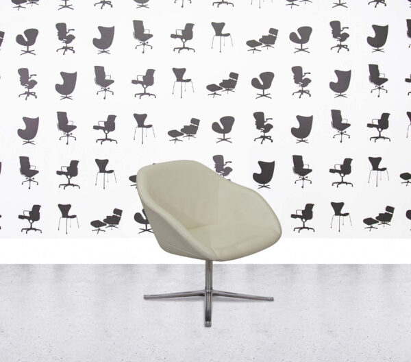 Refurbished Walter Knoll Turtle Lounge Chair - Ivory Leather