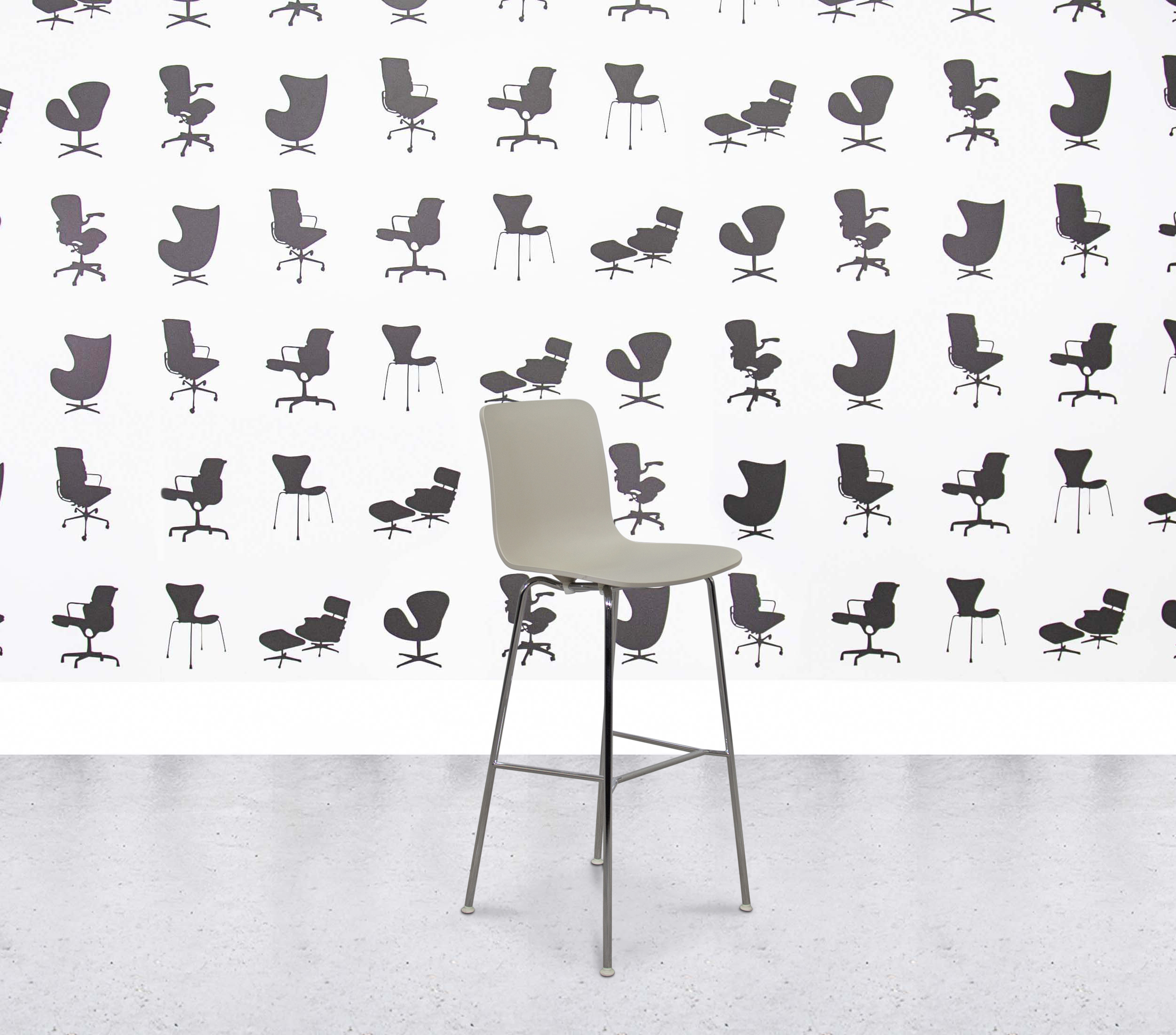 Refurbished Vitra HAL Stool High - White Shell4 Refurbished Vitra HAL Stool High - White Shell