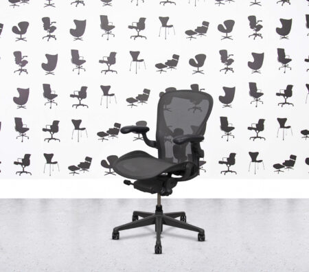 Refurbished Herman Miller Aeron Remastered - Size C - FULL SPEC - Graphite - Posture fit