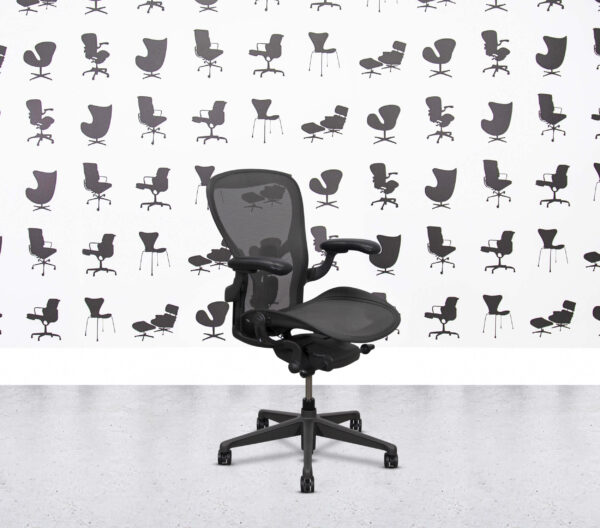 Refurbished Herman Miller Aeron Remastered - Size C - FULL SPEC - Graphite - Posture fit
