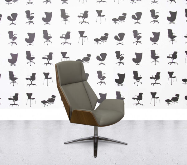 Refurbished Boss Design Kruze - High Back Swivel Lounge Chair - Almond Leather