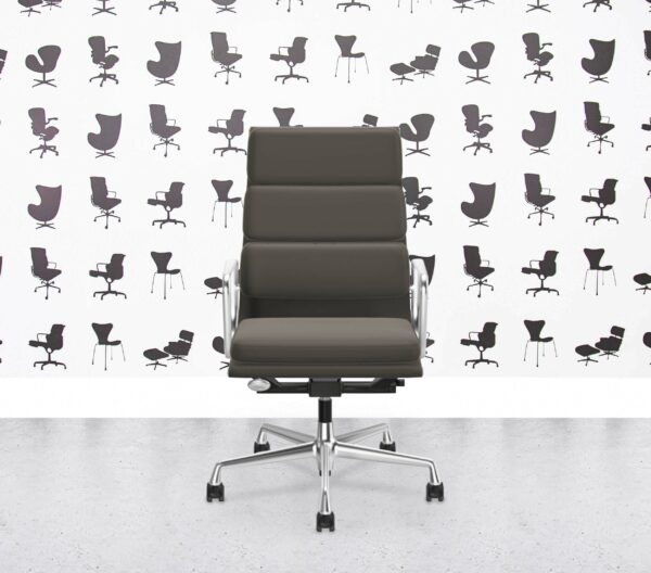 Refurbished Vitra Eames Soft Pad EA219 - Premium Leather - Pol Alu - Umbra Grey