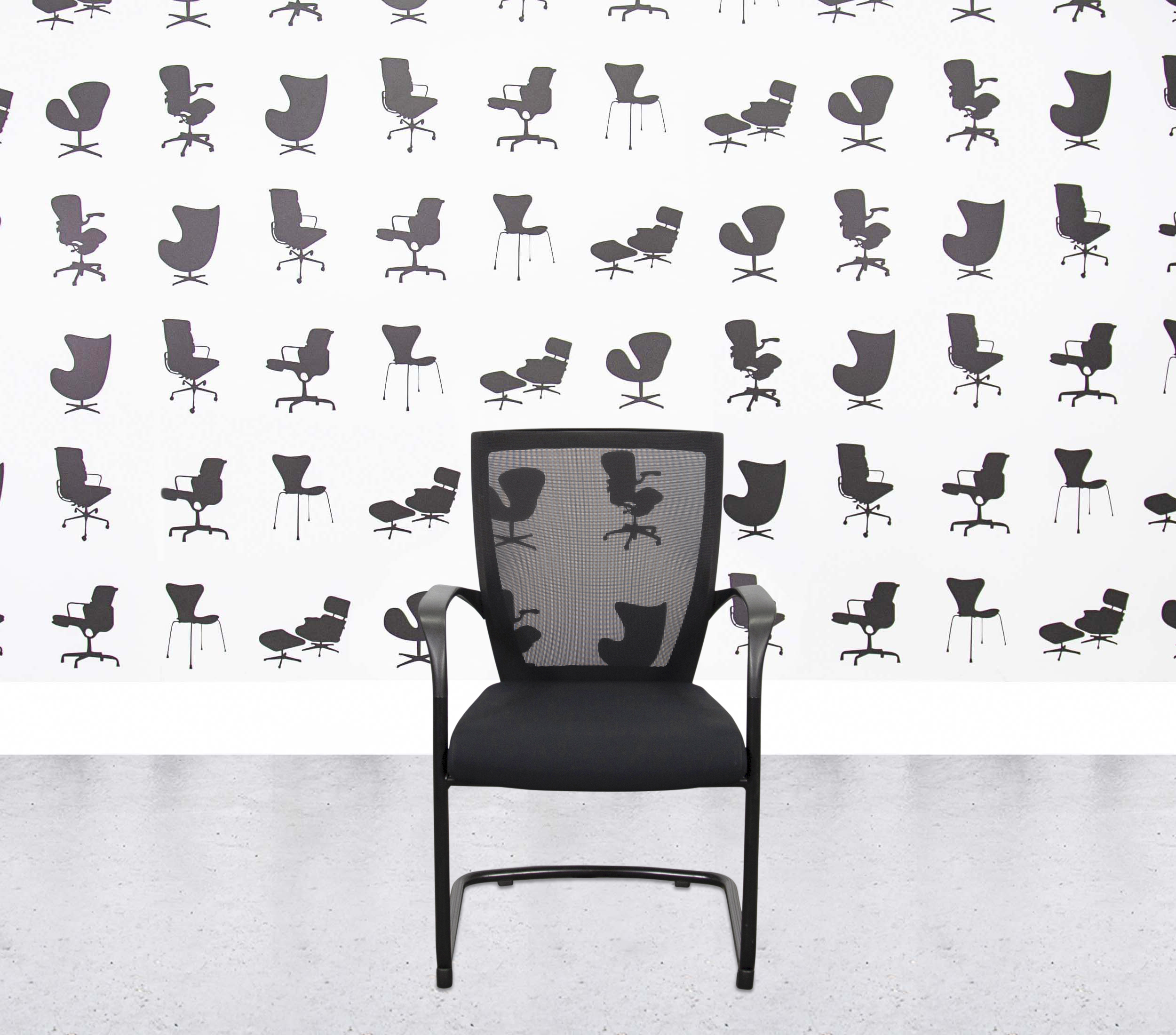 Refurbished Techo Sidiz T50 - Cantilever - Mesh Back - Full Black1 Refurbished Techo Sidiz T50 - Cantilever - Mesh Back - Full Black