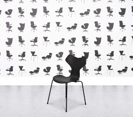 Refurbished Fritz Hansen Grand Prix 3130 Stacking Chair - Black
