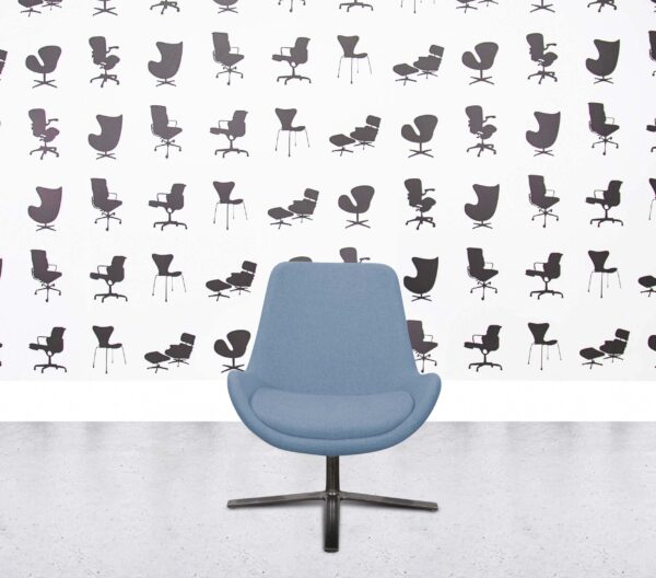 Refurbished Orangebox Avi Upholstered Swivel Chair - Light Blue