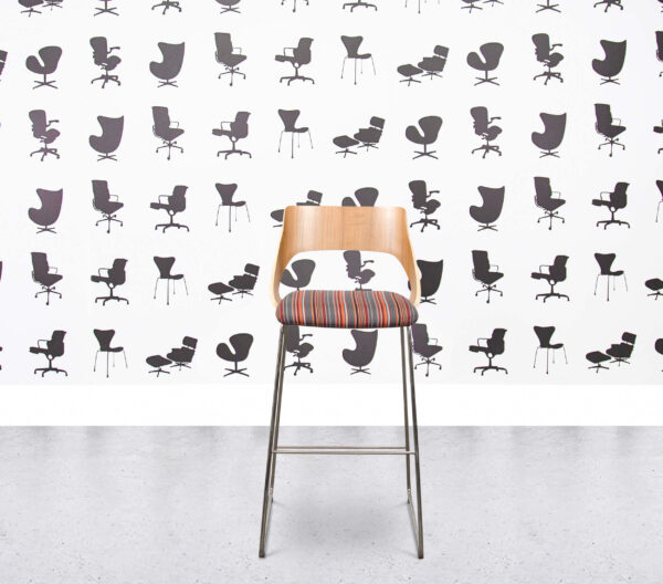 Refurbished Kinnarps Embrace Bar Stool - Chrome Frame