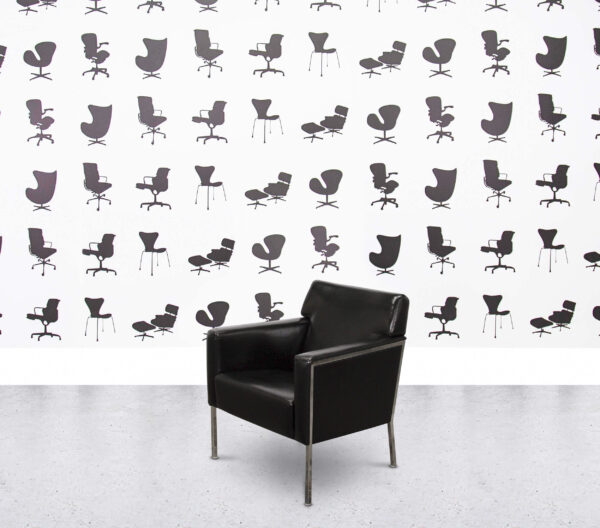 Refurbished Moroso STEEL Leather Easy Chair - Black