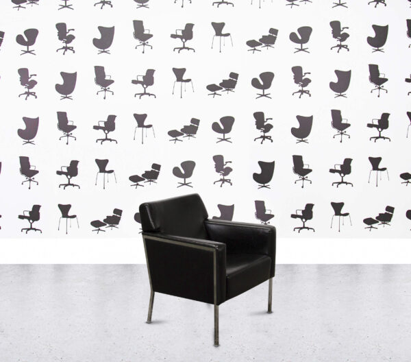 Refurbished Moroso STEEL Leather Easy Chair - Black