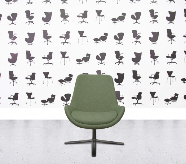 Refurbished Orangebox Avi Upholstered Swivel Chair - Apple