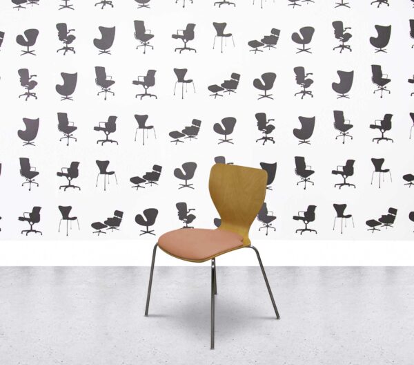 Refurbished Orangebox X10-FLS Stacking Canteen Chairs - Seville Pink