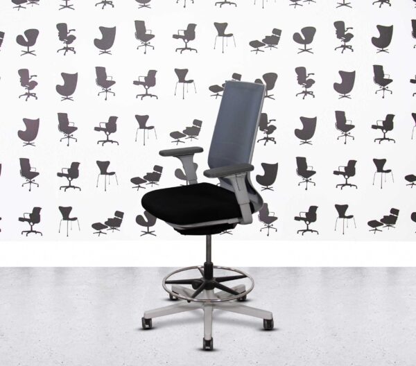 Refurbished ICF Pyla Stool - White Frame - Blue mesh - Black Seat