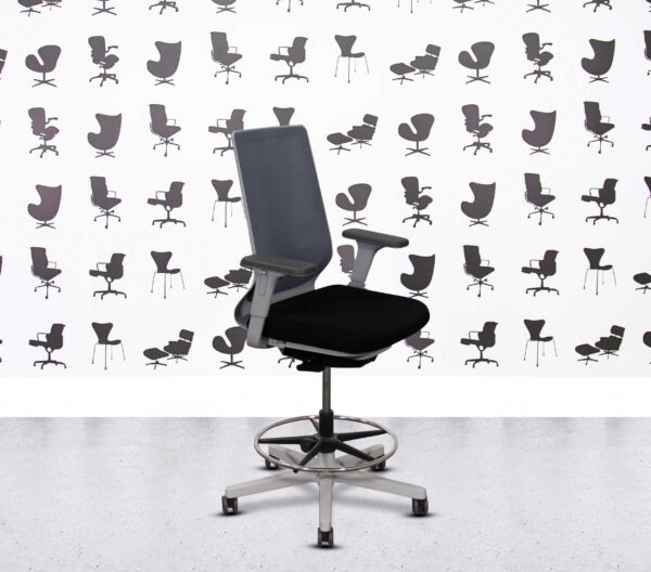 Refurbished ICF Pyla Stool - White Frame - Blue mesh - Black Seat