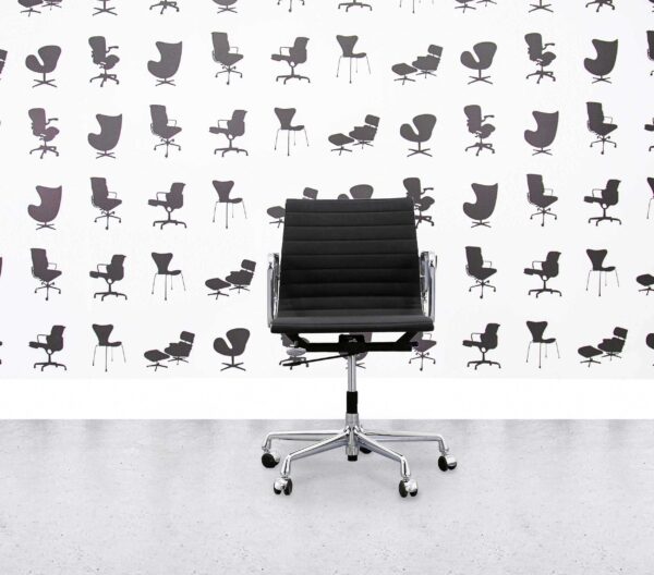 Refurbished Vitra Eames EA117 Chrome Frame - Black Hopsack Fabric