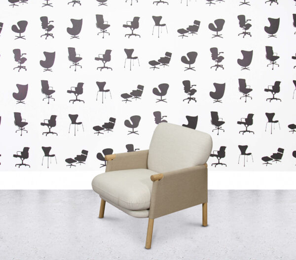 Refurbished Fredericia Savannah Chair and Pon Coffee Table Set
