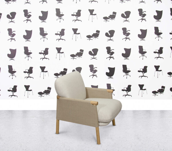 Refurbished Fredericia Savannah Lounge Chair - White and Cream