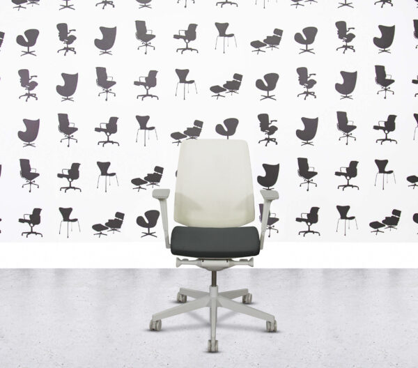 Refurbished Profim LightUp - White Mesh and Frame - Paseo