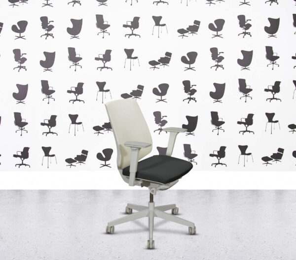 Refurbished Profim LightUp - White Mesh and Frame - Paseo