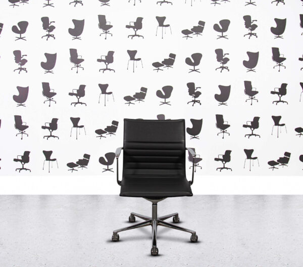 Refurbished ICF Una Chair - Polished Aluminium - Black Leather