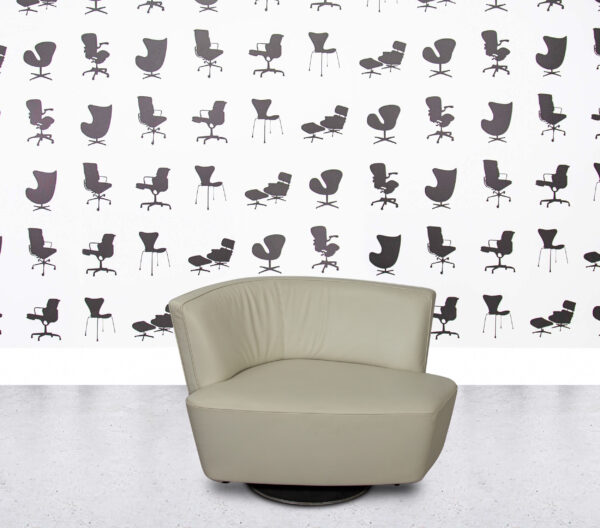 Refurbished Walter Knoll Drift Swivel Armchair - White Leather