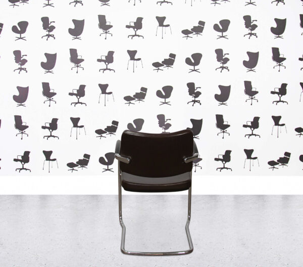 Refurbished Boss Design Pro Cantilever Chair - Brown Leather