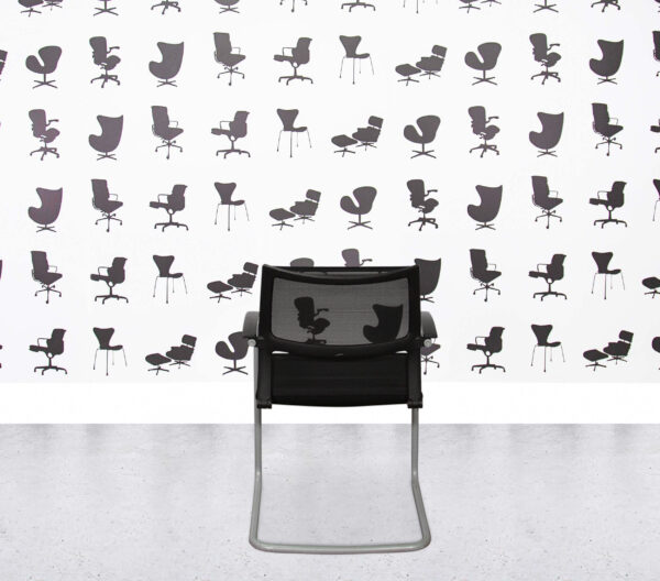 Refurbished Sedus Open Up Cantilever Chair - Grey Frame - Black Fabric