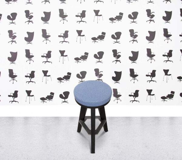 Refurbished Verco Martin Bar Stool MSB13 - Black and Blue