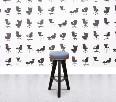 Refurbished Verco Martin Bar Stool MSB13 – Black and Blue with Oak Finish
