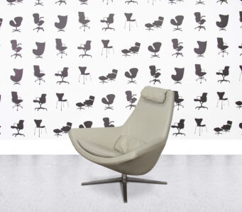 HOMEPAGE 1 Refurbished B&B Italia Metropolitan Armchair - Beige Leather